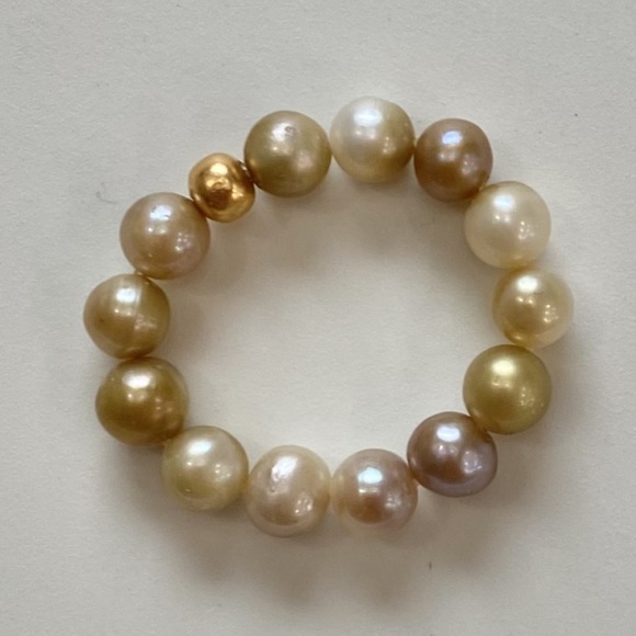 Anita Berisha “She is Kind” Freshwater Pearl Ring size M - Picture 3 of 4